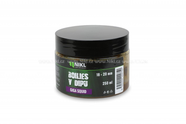 NIKL Boilies v dipu Giga Squid 250g 18+20 mm